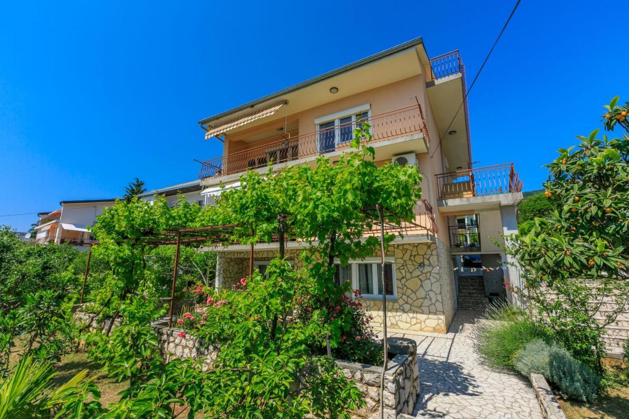 Apartments Melita Dramalj Ngoại thất bức ảnh