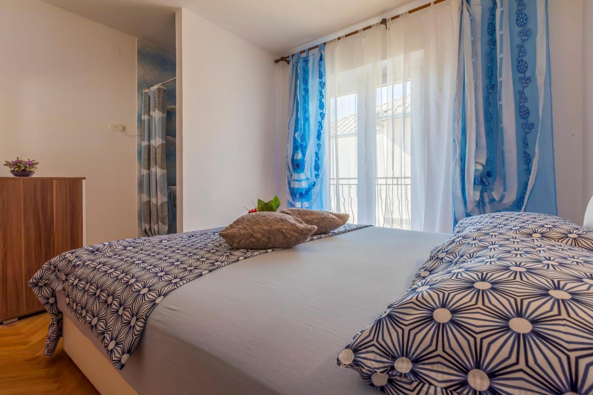 Apartments Melita Dramalj Ngoại thất bức ảnh
