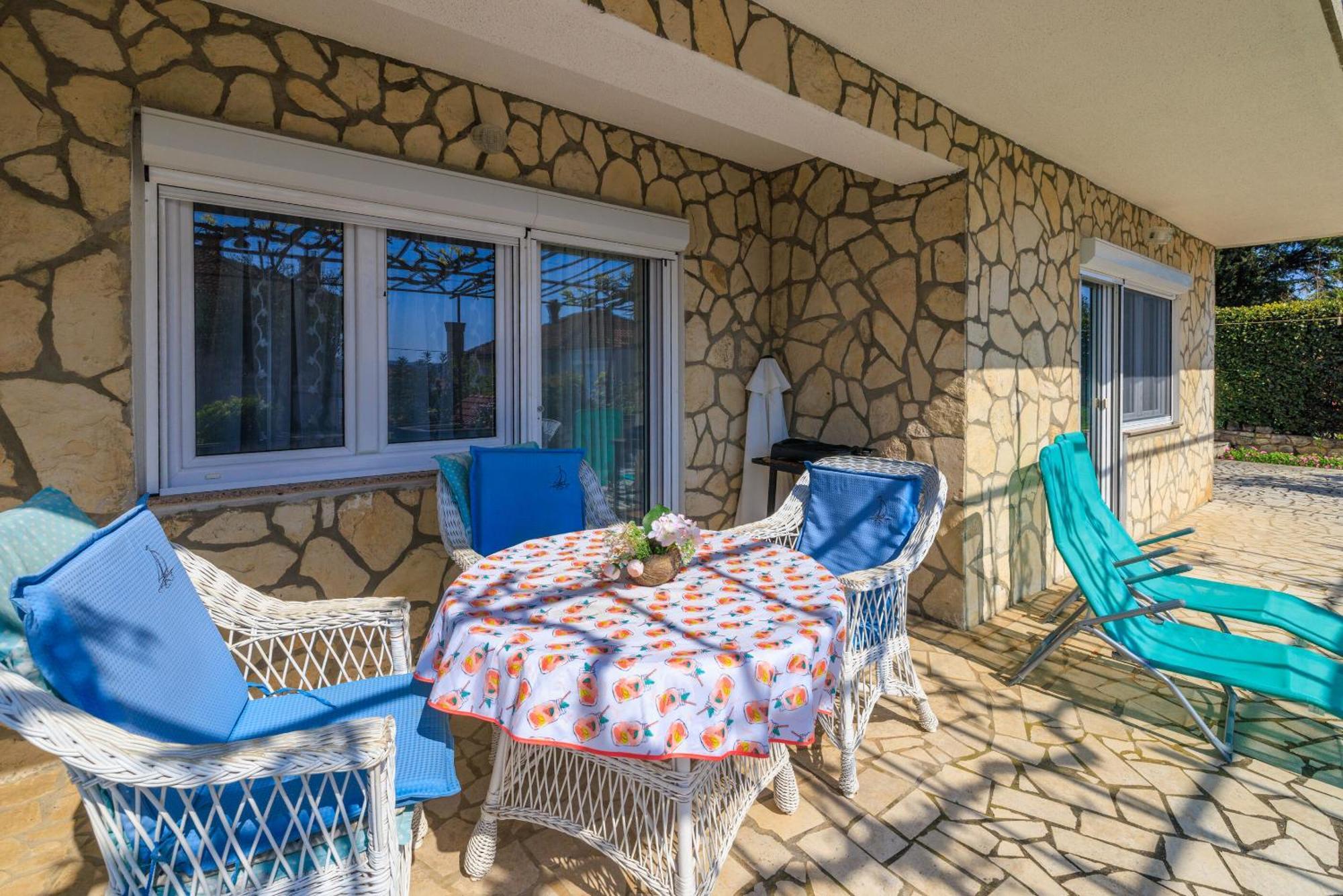 Apartments Melita Dramalj Ngoại thất bức ảnh