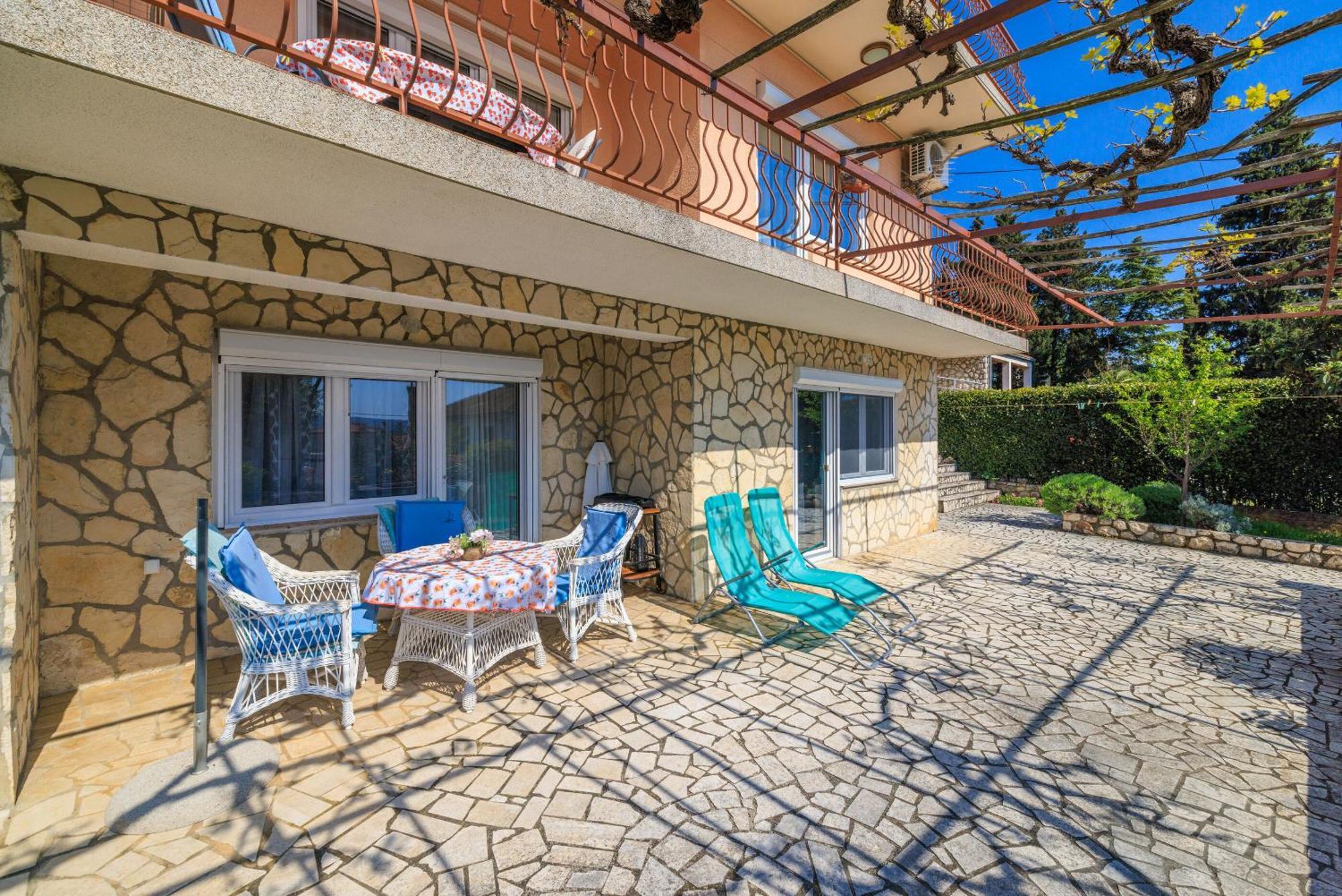 Apartments Melita Dramalj Ngoại thất bức ảnh
