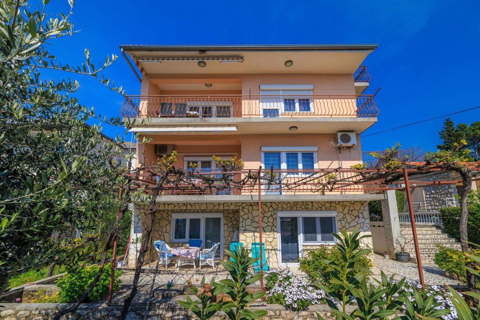 Apartments Melita Dramalj Ngoại thất bức ảnh